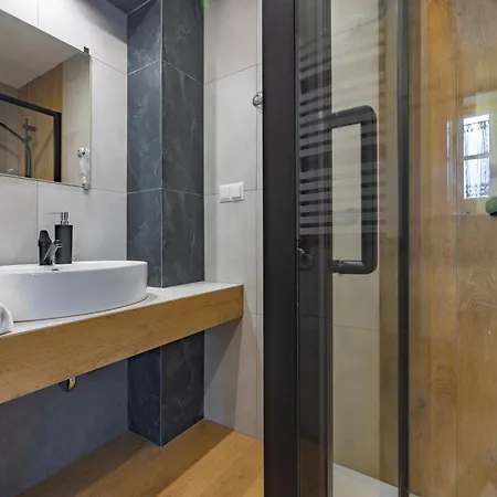 Quarto em Acomodações Particulares Budget - Tanie Burtek *