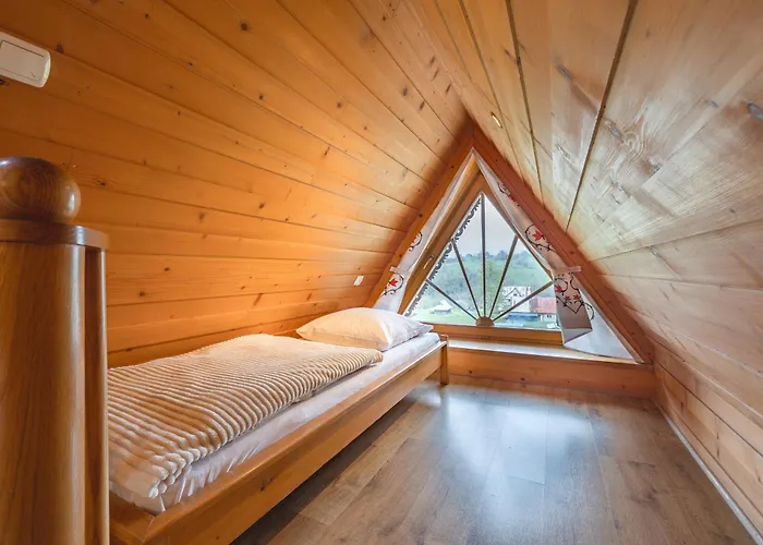 Budget - Tanie Burtek ホームステイ *