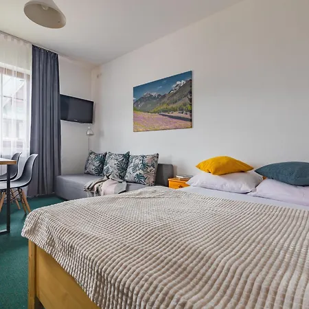 Budget - Tanie Burtek Habitación en casa particular