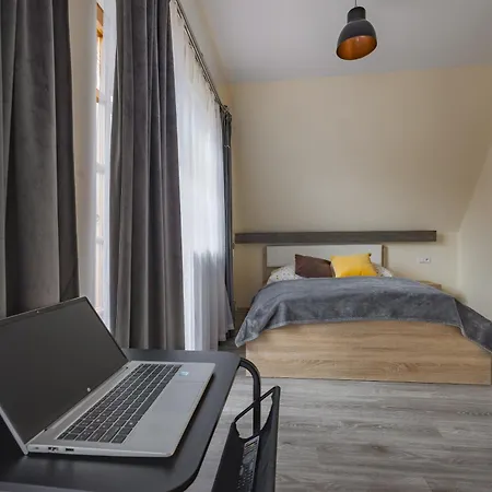 Budget - Tanie Burtek Pansiyon