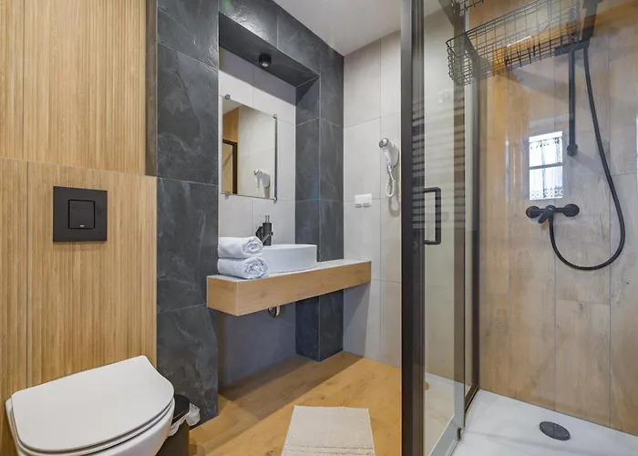 Rum i privatbostad Budget - Tanie Burtek *